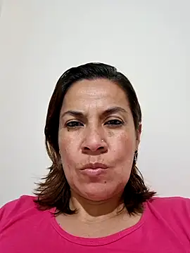Zaralu_ webcam