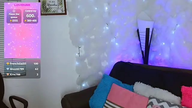 camila_lewis webcam