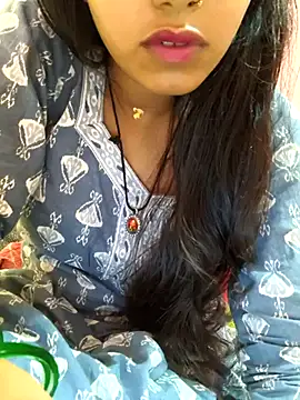 video chat free Alia-hot00