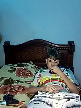 CUB4N1TX_xx webcam