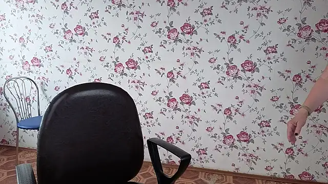 Maya_Mayflower webcam
