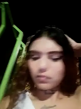 Alis_1327 webcam