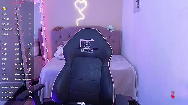 jedah_tay webcam