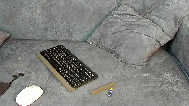 Niktoria_Shy webcam