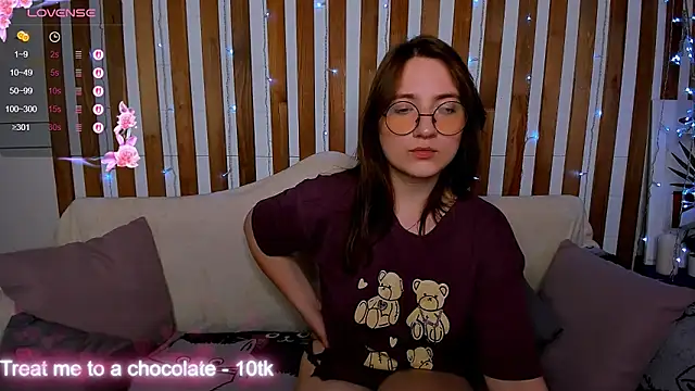 Tara_Grainn webcam