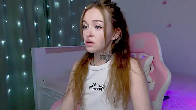 Naughty_Mable