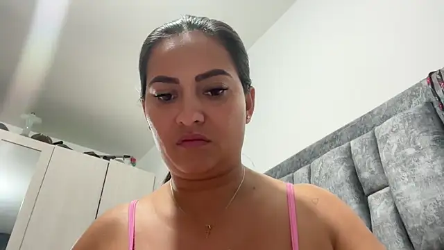 sophia_copper - Sophia_copper's free webcam - UK Sex Cams