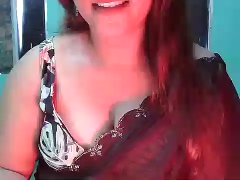 cute-Saara webcam
