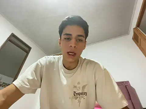 Max_TheHorseDick webcam