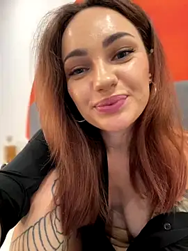 random chat cam SaraLow