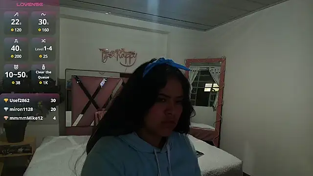 Talia-tay webcam