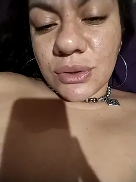 TattySQUIRT webcam