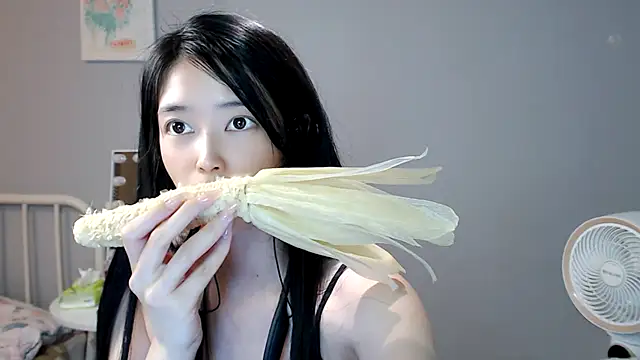mimi-cnbaby - Mimi-cnbaby's free webcam