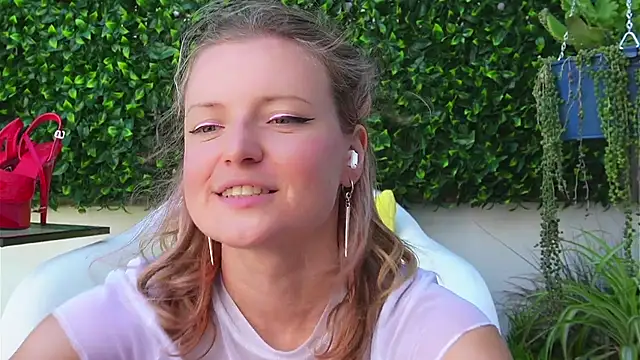 Ameliasweety69 webcam