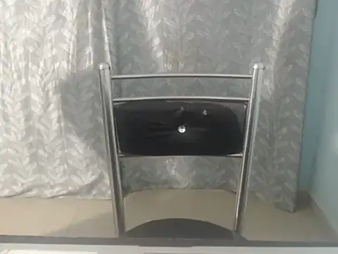 cute-priy webcam