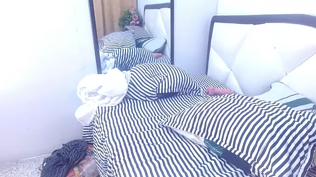 StefanyWilliam webcam