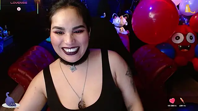 kureiji_hentaii webcam