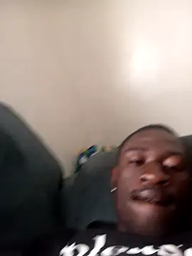 savageboygugedick99 webcam