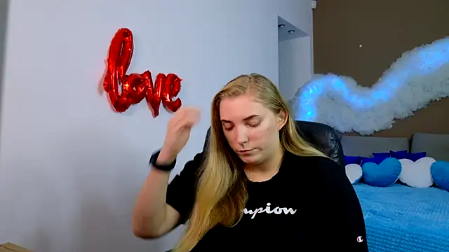 lunasloan - LunaSloan's free webcam