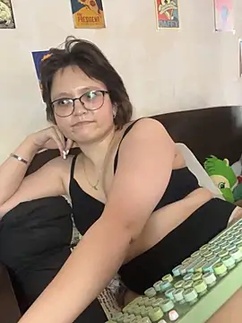 Lina_Rocks_ webcam