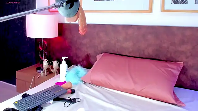 shantall_skinny webcam