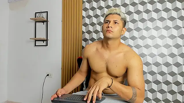 mathias_cocks