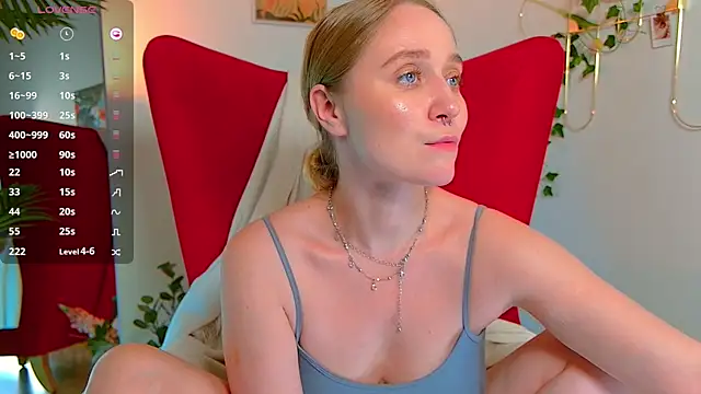 curvylines webcam