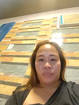 squirtshantal webcam