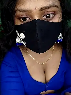 Idhika-Paul