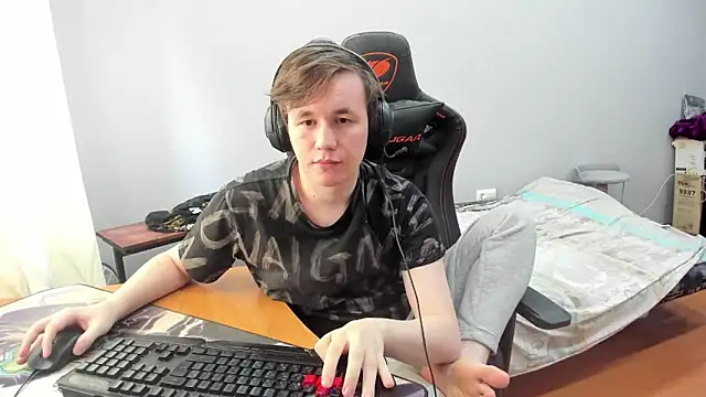 iliaskrislove webcam