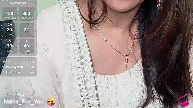 Naina_For_You webcam