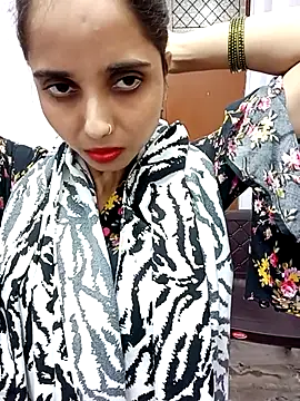 Niharika-Sharmaa webcam