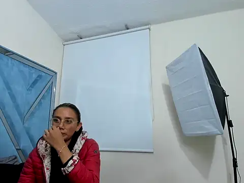 StarletTays webcam