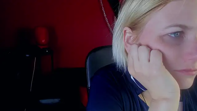 AliceMaurik webcam