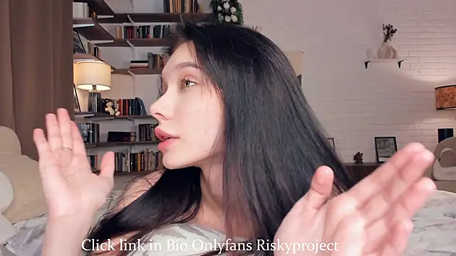 rina_tv webcam