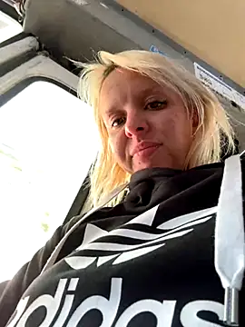 free sexcam LikaCat