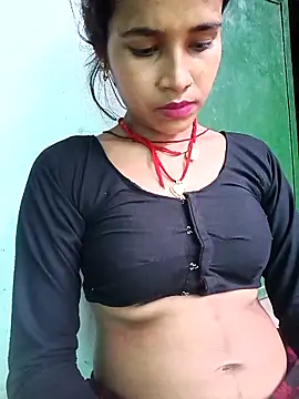 Amaya_Bajwa webcam