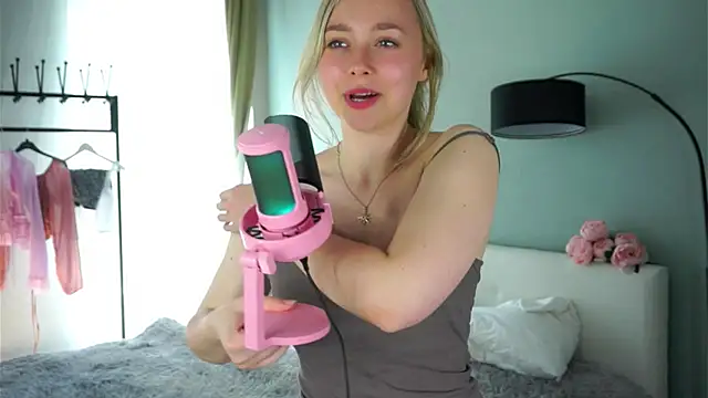 AccaCroyle webcam