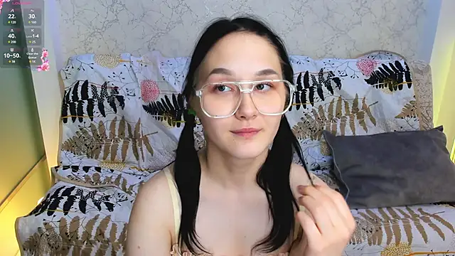 LittLe__HaPPineSs webcam