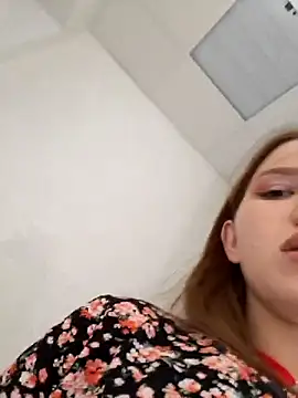 SonyaTiny webcam