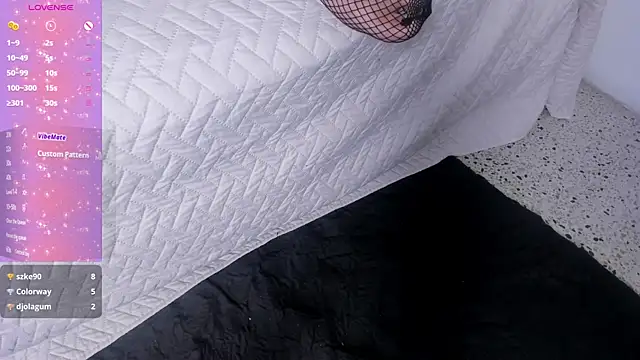 enny_07 - Enny_07's free webcam - UK Sex Cams