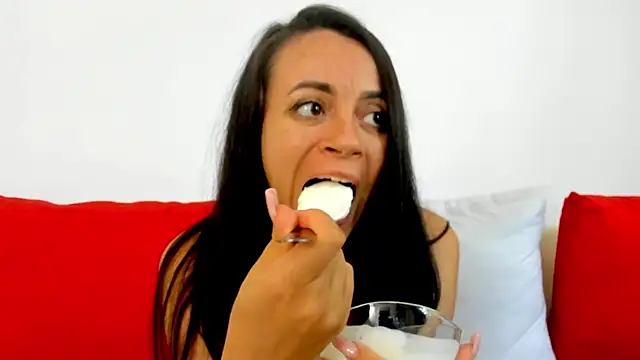 cute_angel95 webcam