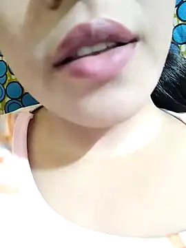 Anki-doll webcam