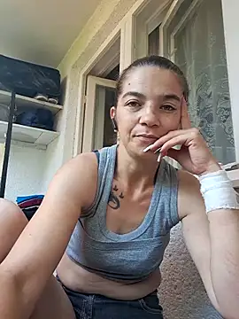 alinaalinutzq webcam