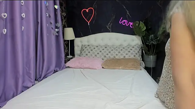 silver_moon_light webcam