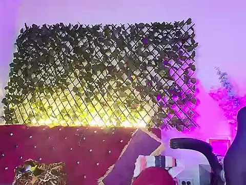 EllenaBoobs_ webcam