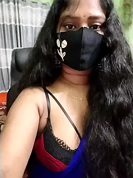 Idhika-Paul webcam