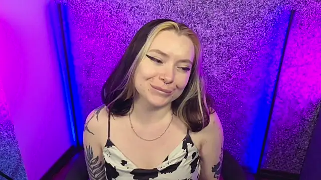 SadPotato_ webcam