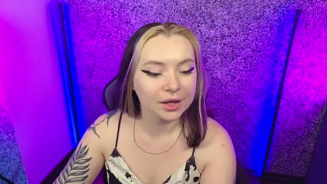 SadPotato_ webcam