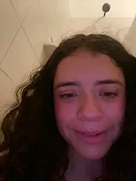Lucy_YupiSweet webcam